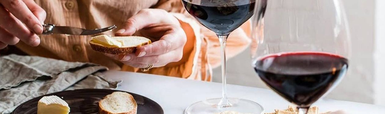 O que servir com os melhores vinhos tintos?